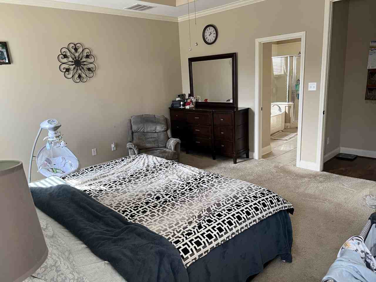 10549 Juneau Way #NA - Photo 3 of 6