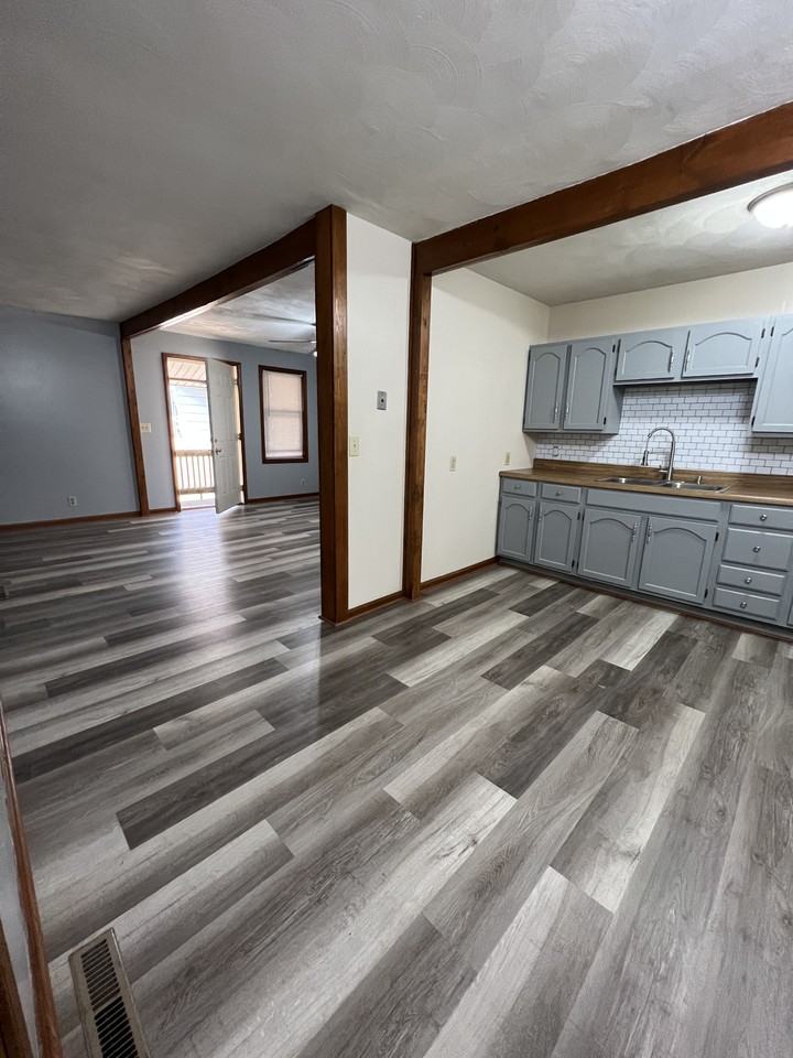 2434 Meridian St #2 - Photo 2 of 14