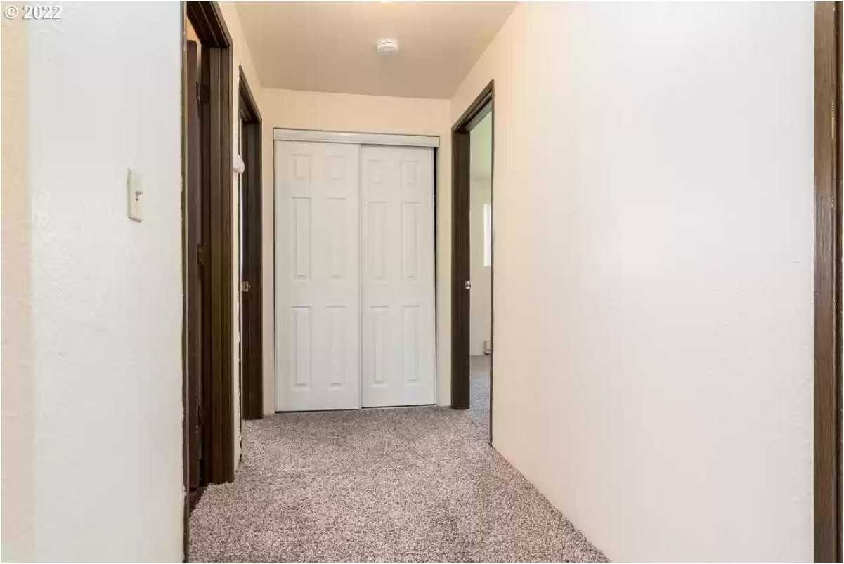 2634 S 8th St #NA - Photo 6 of 12