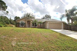 718 Starland St Se - Photo 1 of 1