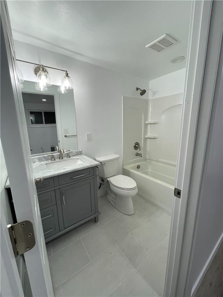 6915 S Brookhill Dr - Photo 6 of 10