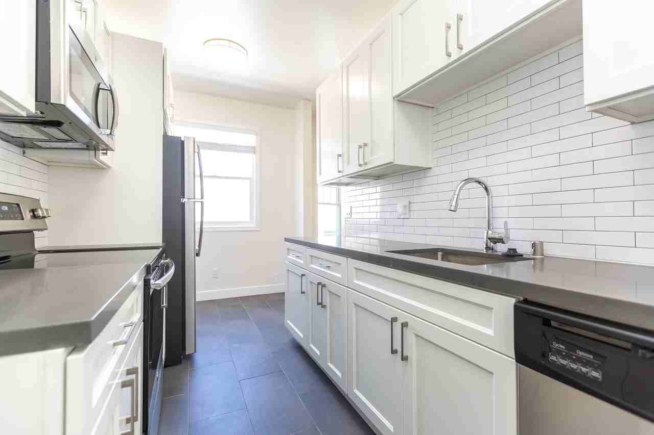 77 Glen - Photo 5 of 13