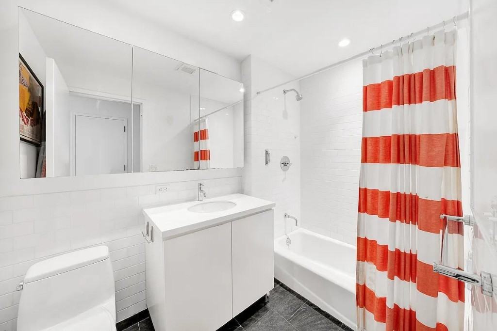 William St #15Y - Photo 6 of 12