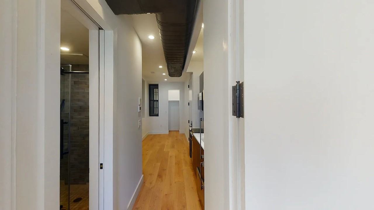 E 3rd St #5G - Photo 4 of 8