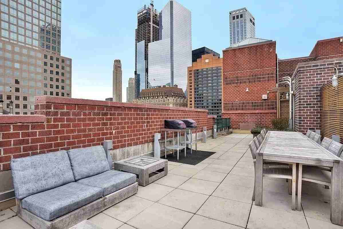 Rector Pl #9P - Photo 6 of 10