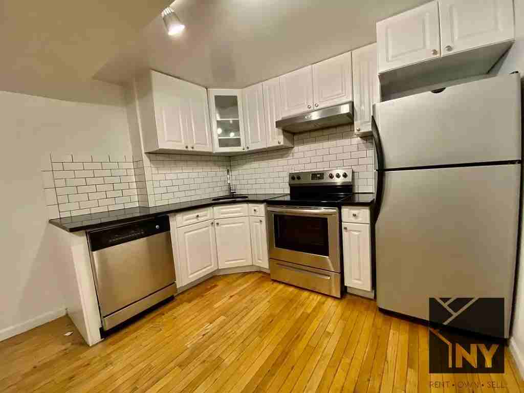 Maiden Ln #6E - Photo 5 of 7