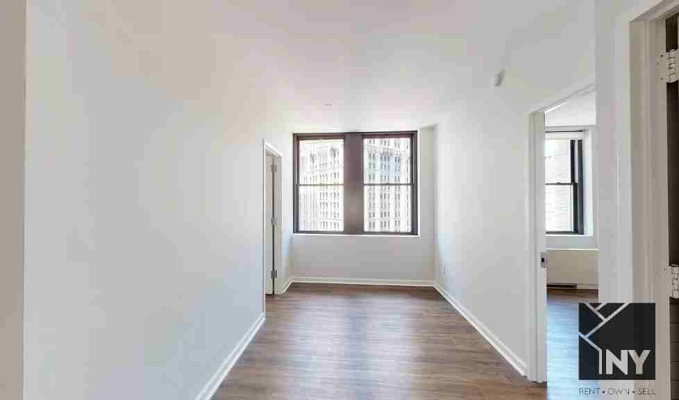 Park Row #12I - Photo 4 of 10