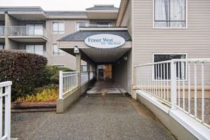 featured image of 215 Tenth St