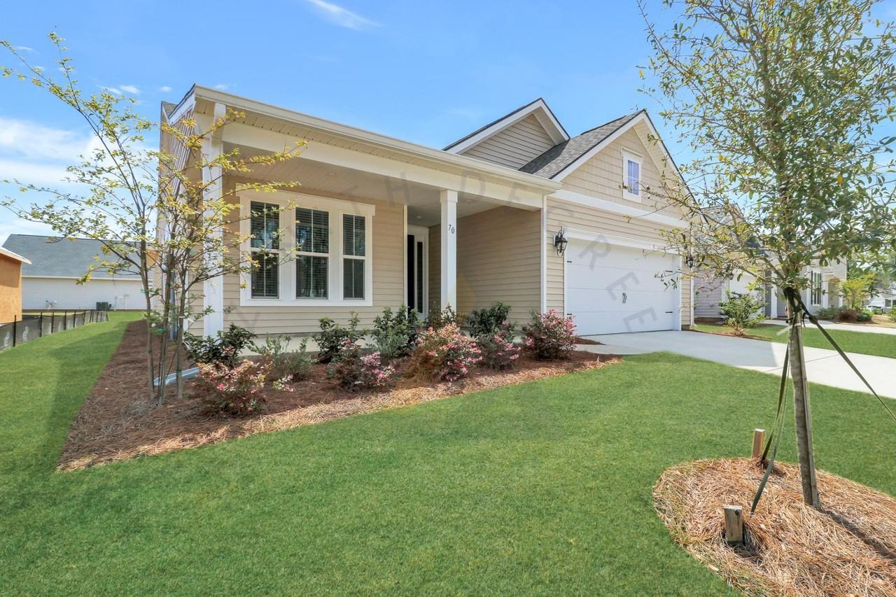 70 Estuary Dr - Photo 2 of 11