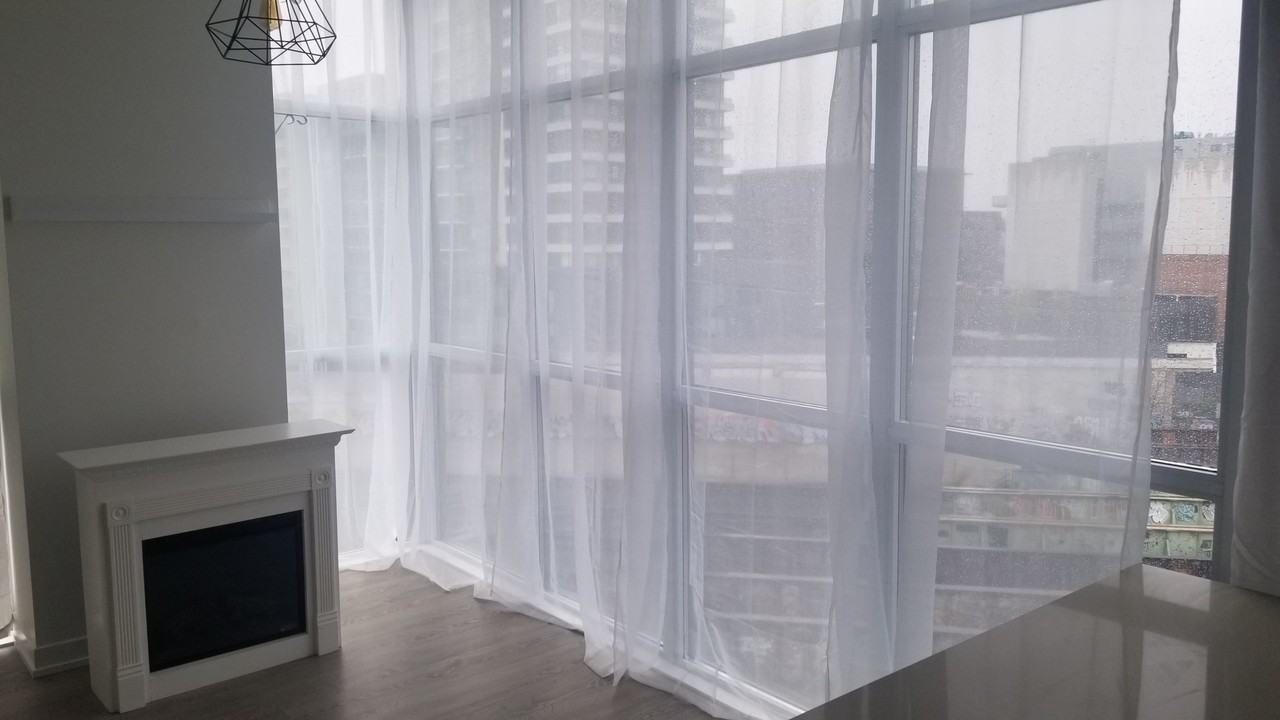 1205 Queen St W Unit 705 - Photo 3 of 9