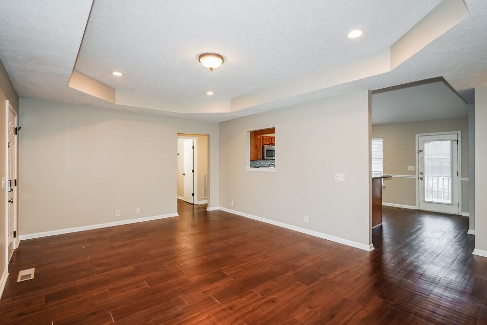 634 Woodland Hills Dr - Photo 3 of 16