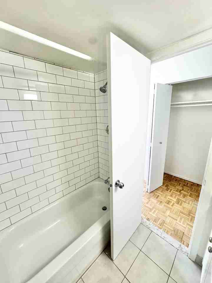 785 Rue du Roussillon #307 - Photo 5 of 8