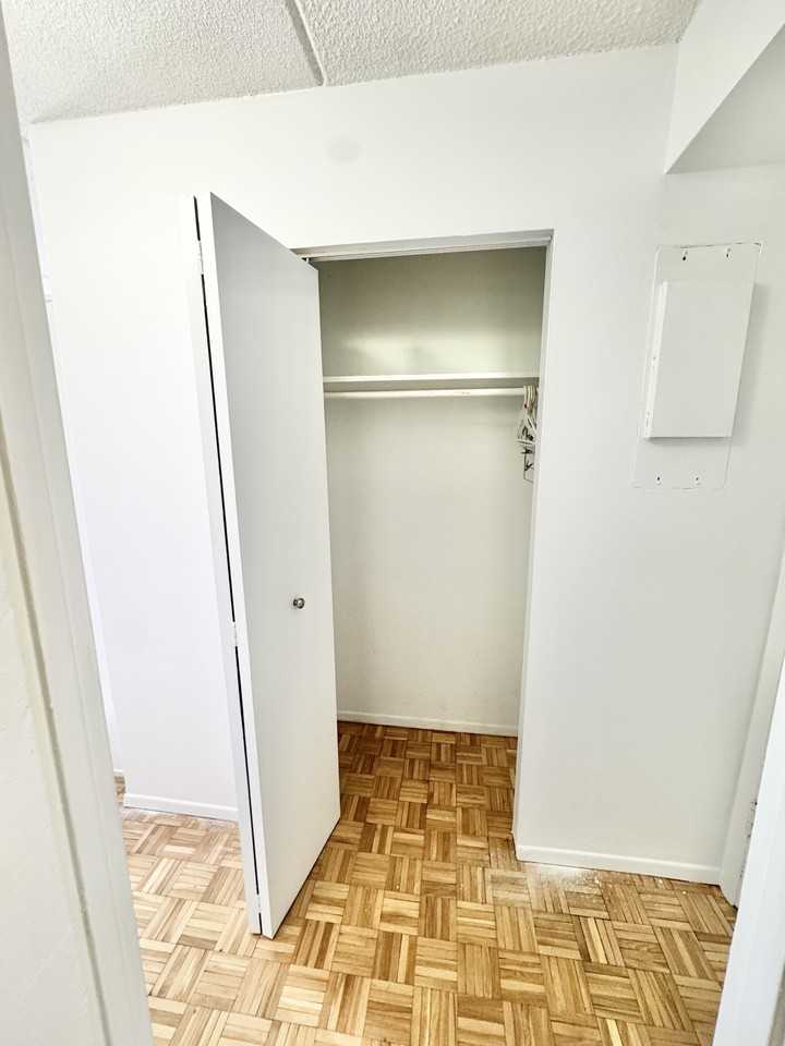 785 Rue du Roussillon #307 - Photo 7 of 8