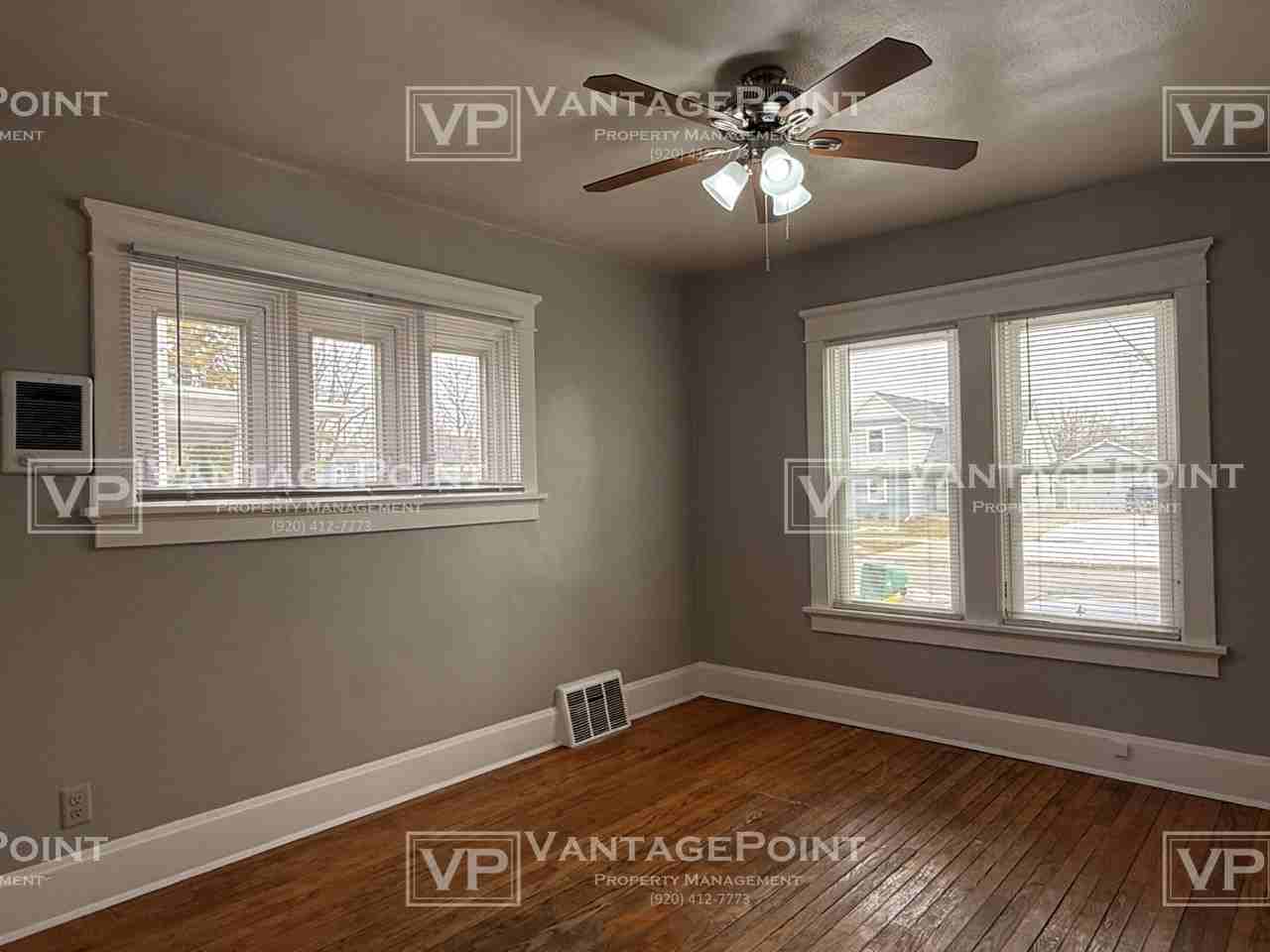 330 S Quincy St #4 - Photo 2 of 11