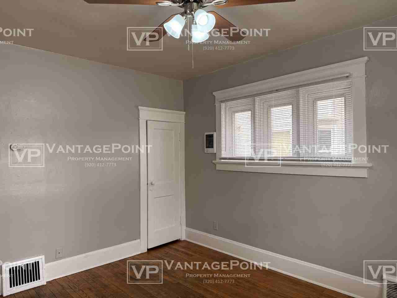 330 S Quincy St #4 - Photo 6 of 11