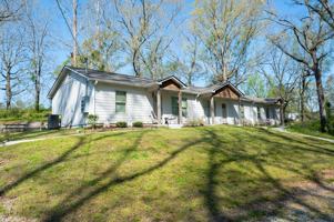 featured image of 2005 Coldwater Rd #C