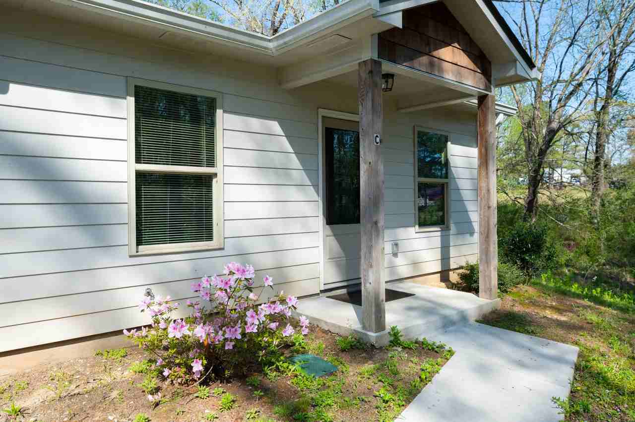 2005 Coldwater Rd #C - Photo 3 of 24