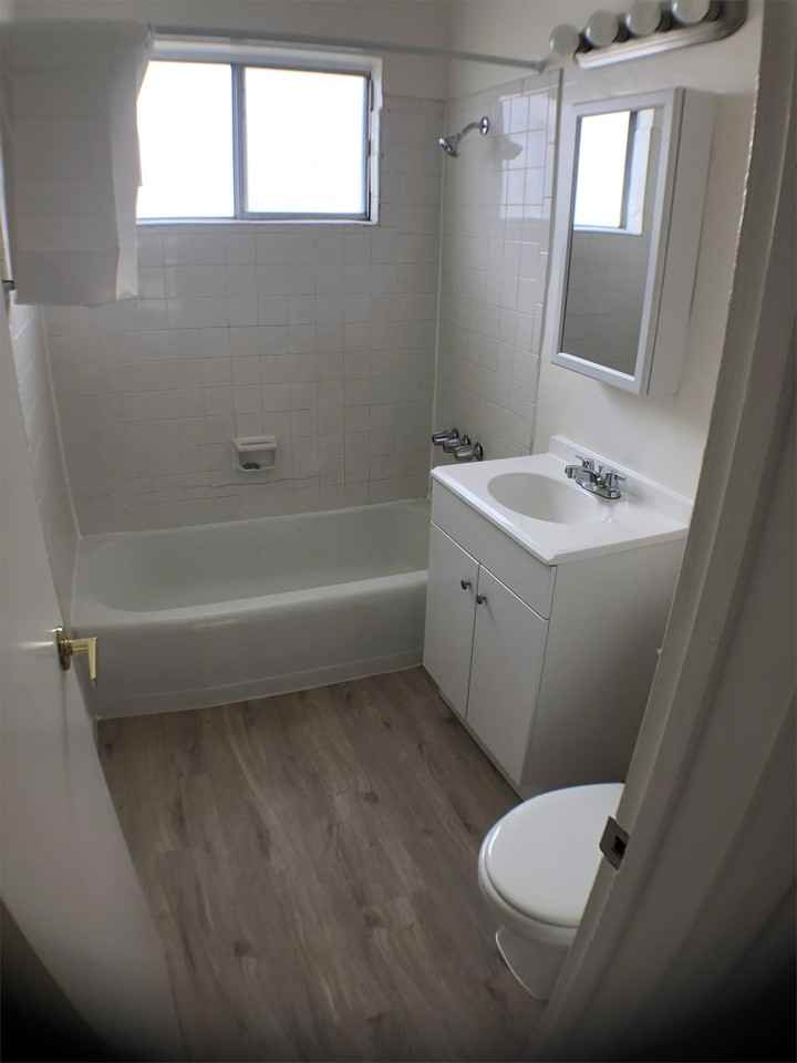 4070 32nd St #7 - Photo 6 of 11