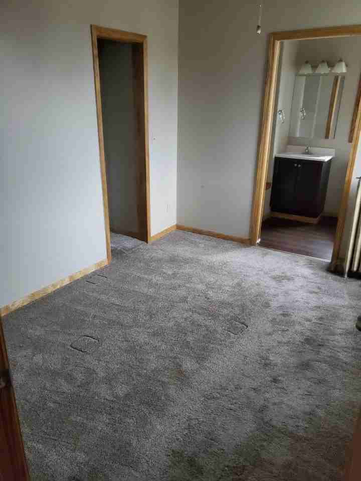 920 Jackson St #B - Photo 4 of 5