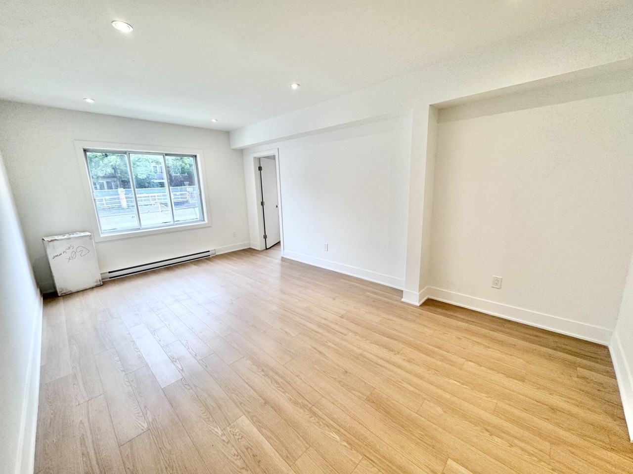 2645 Boulevard Pie-IX #1 - Photo 4 of 10