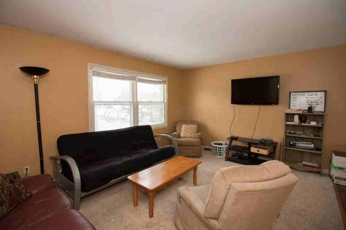 2802 9 1/2 St N #1 - Photo 3 of 13