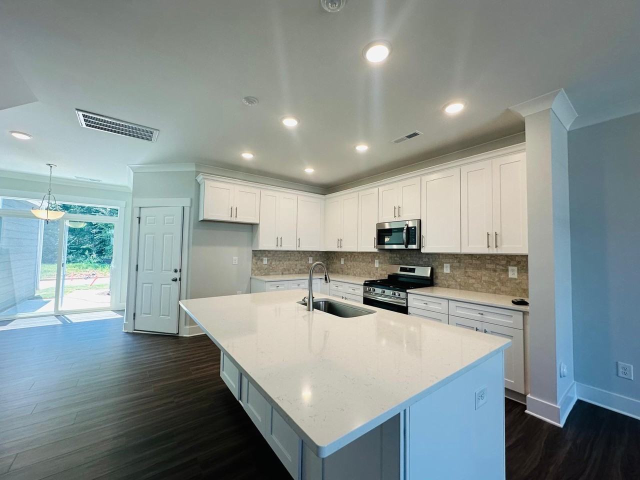 5633 Stafford Rd #1 - Photo 3 of 18