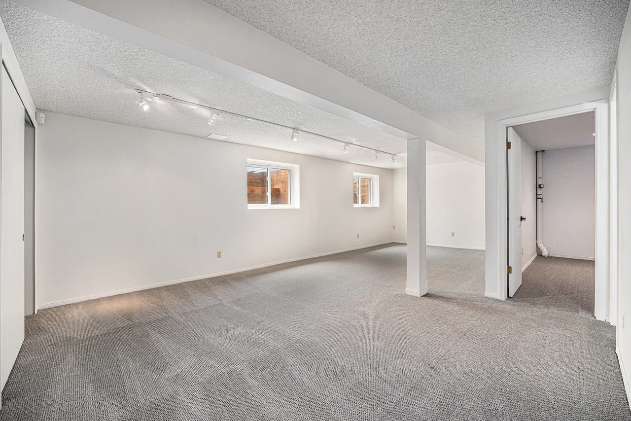 7407 E Long Cir #1 - Photo 7 of 10