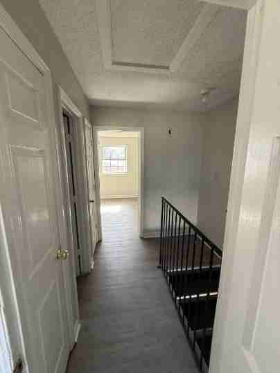 413 Anderson Ave #D7 - Photo 4 of 8