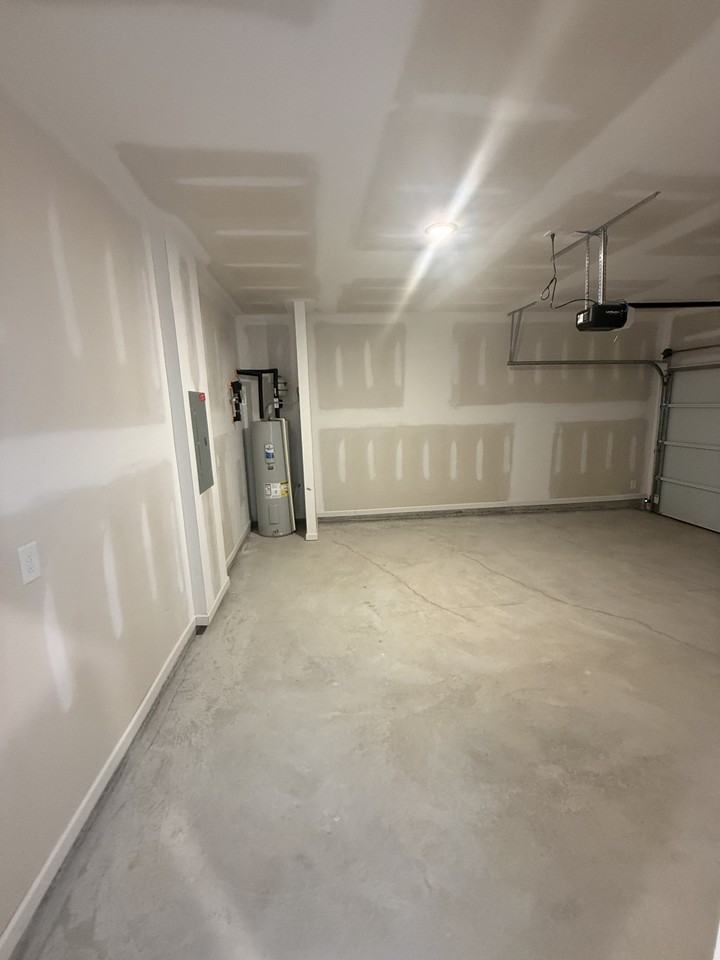 1019 Homestead Drive - 1 #1 - Photo 4 of 12