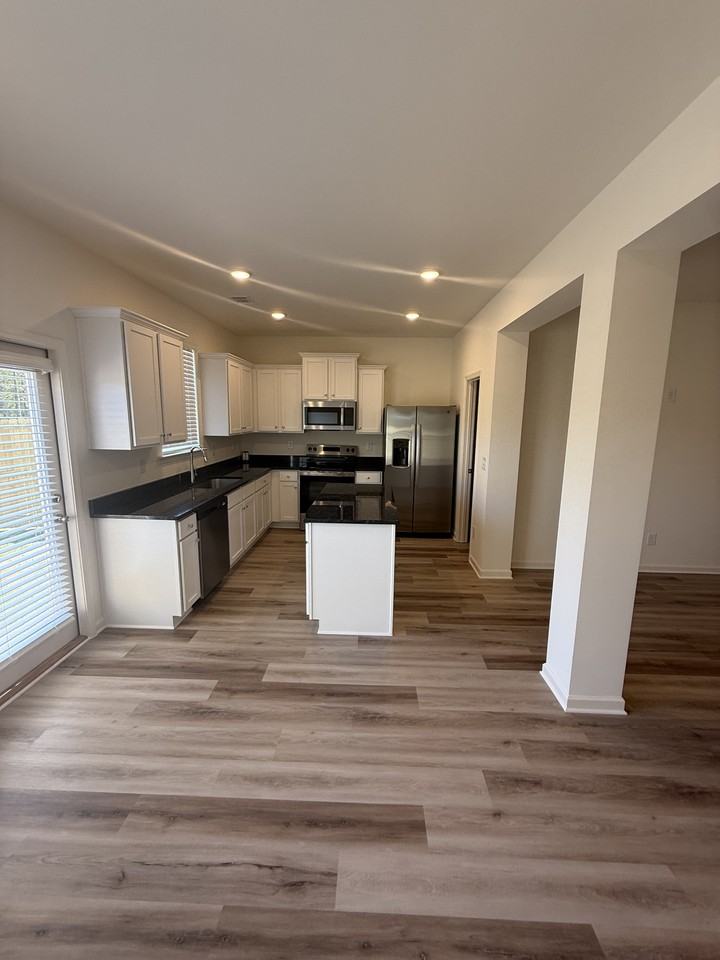 1019 Homestead Drive - 1 #1 - Photo 6 of 12