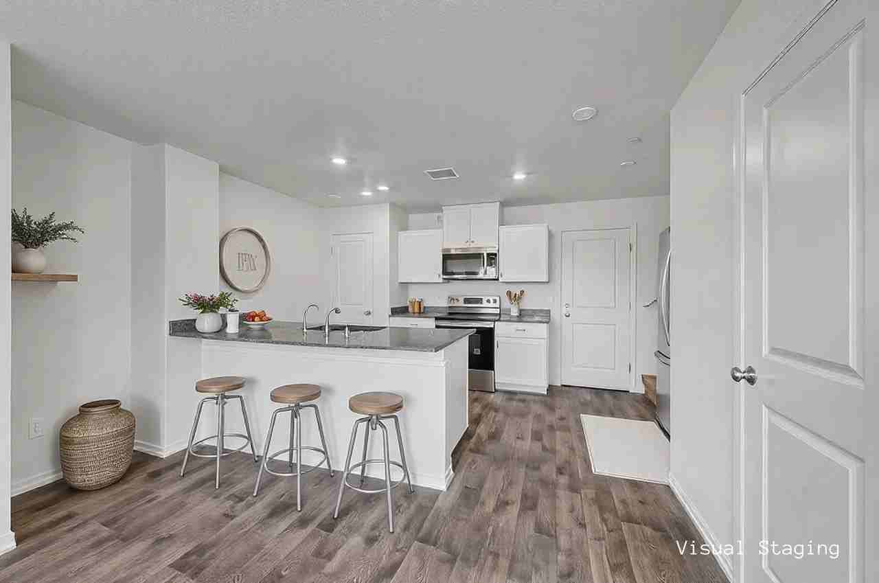 7897 Sailor Sam Ave - Photo 4 of 24