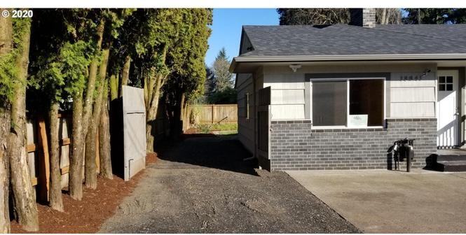 18641 Ne Everett Ct #1 - Photo 3 of 18