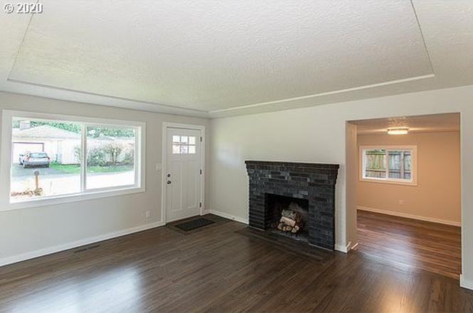 18641 Ne Everett Ct #1 - Photo 5 of 18