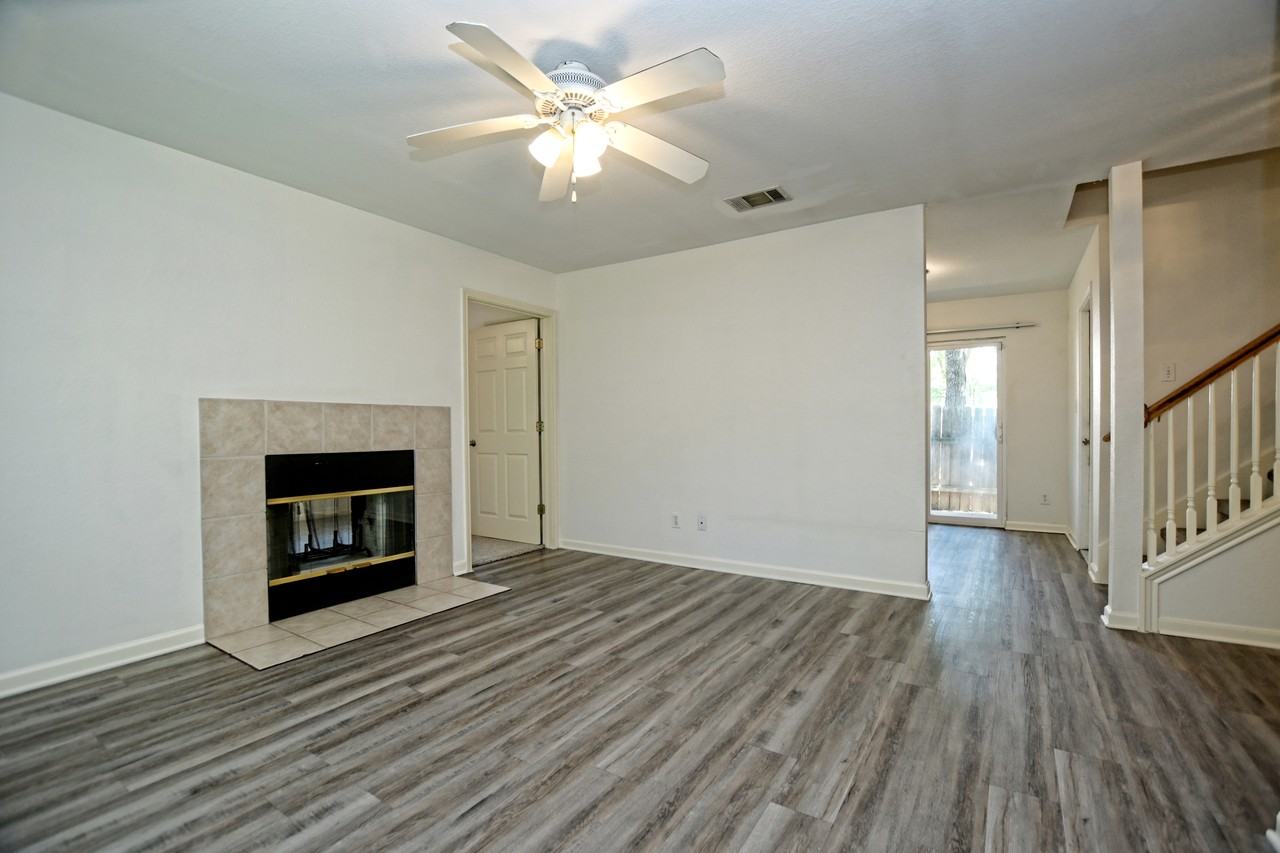 101 S Mockingbird Cir - Photo 6 of 7