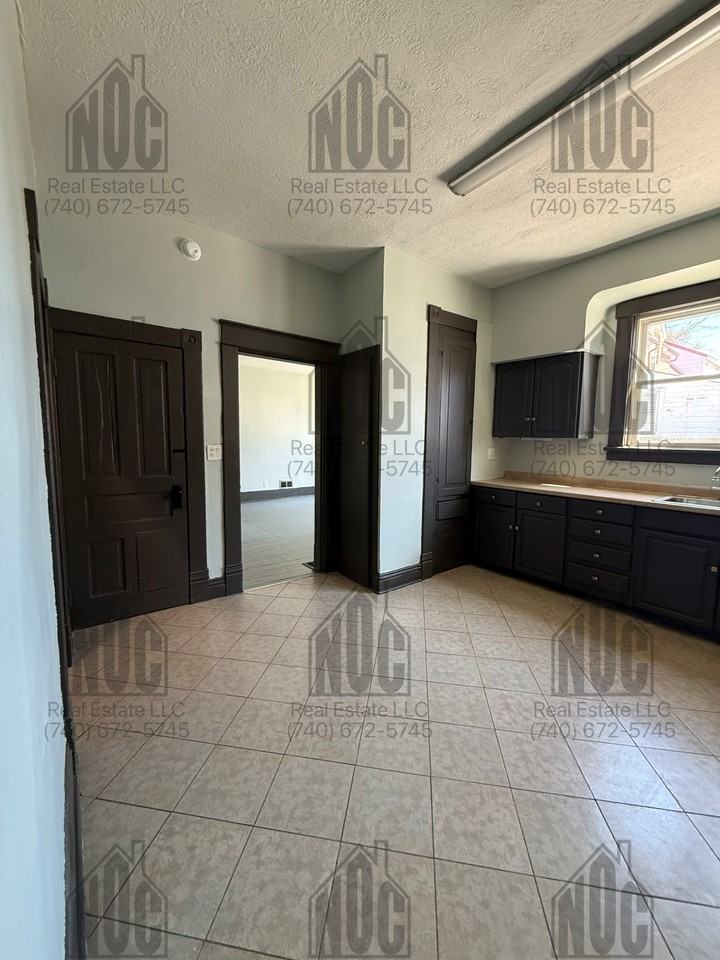 726 E Main St #A - Photo 2 of 15