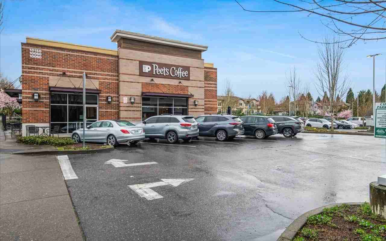 1819 Northeast 101st Avenue - 1Unit 201 #1 - Photo 5 of 30