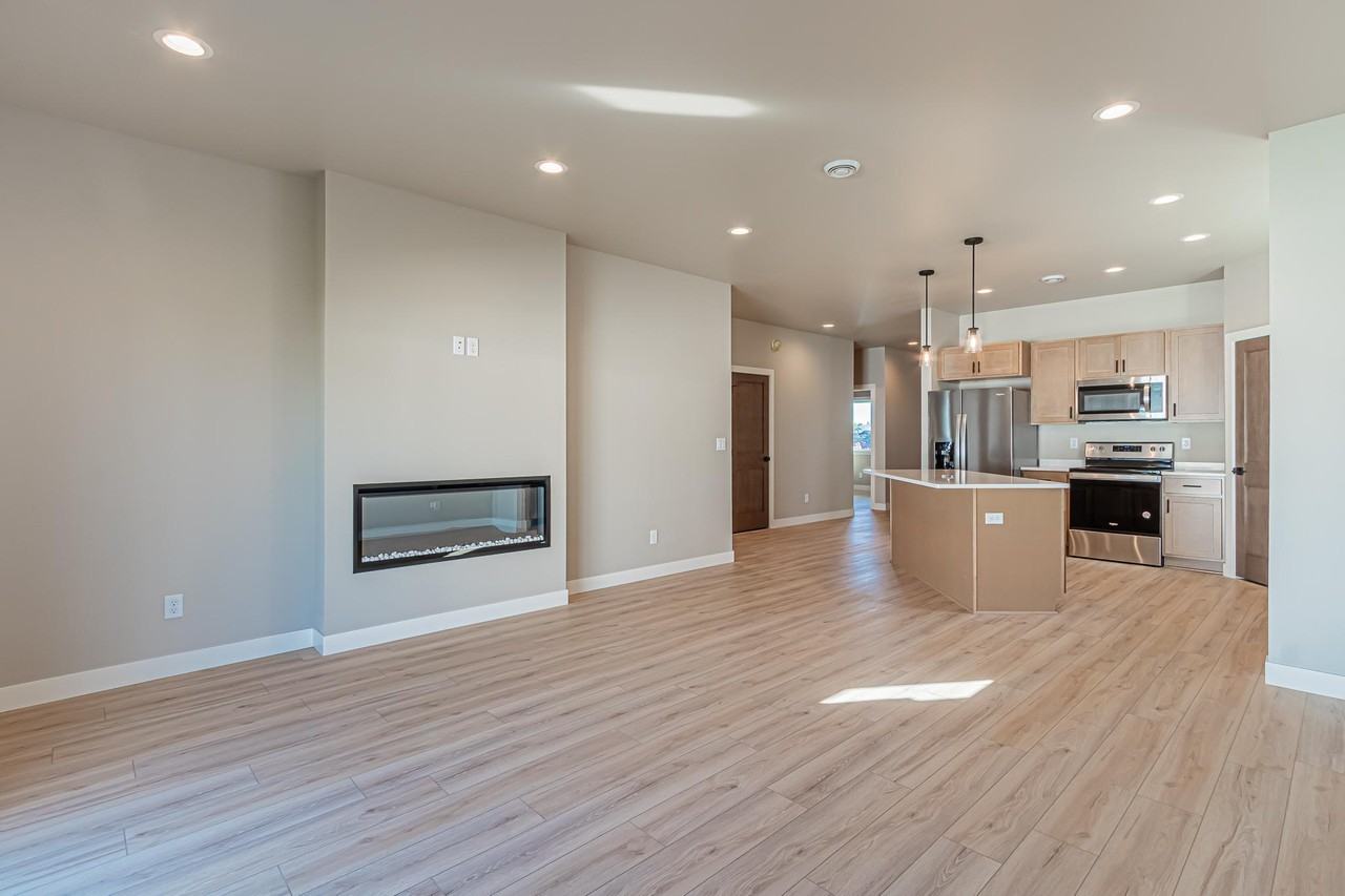 5846 James Dr W #1 - Photo 5 of 18