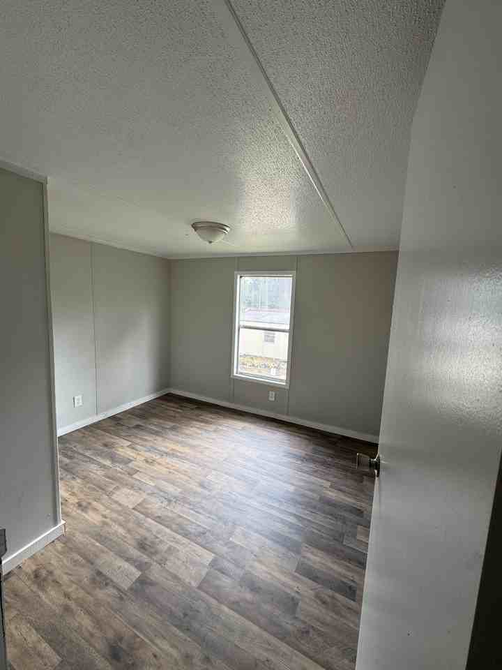 1329 Hudson Ln #1 - Photo 4 of 7