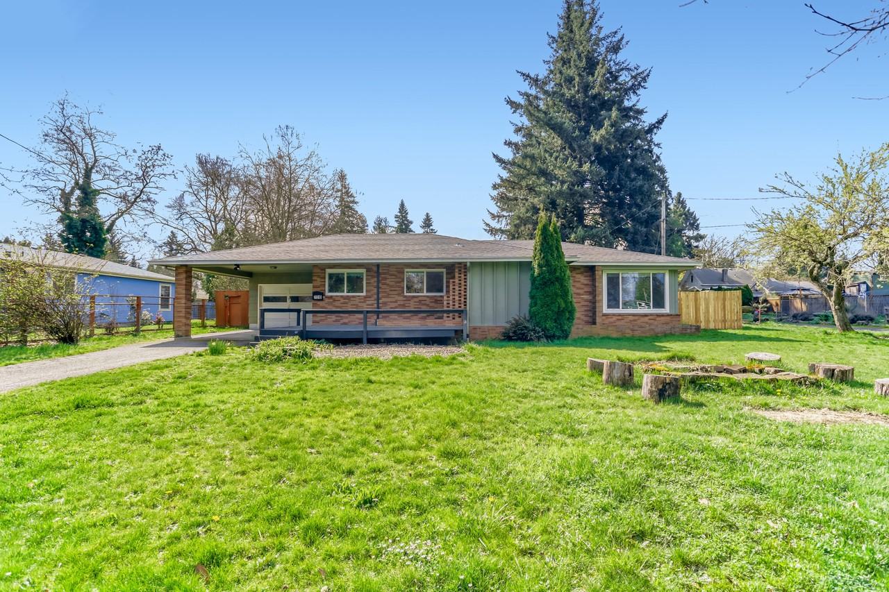 7010 Ne Alberta St #1 - Photo 5 of 30