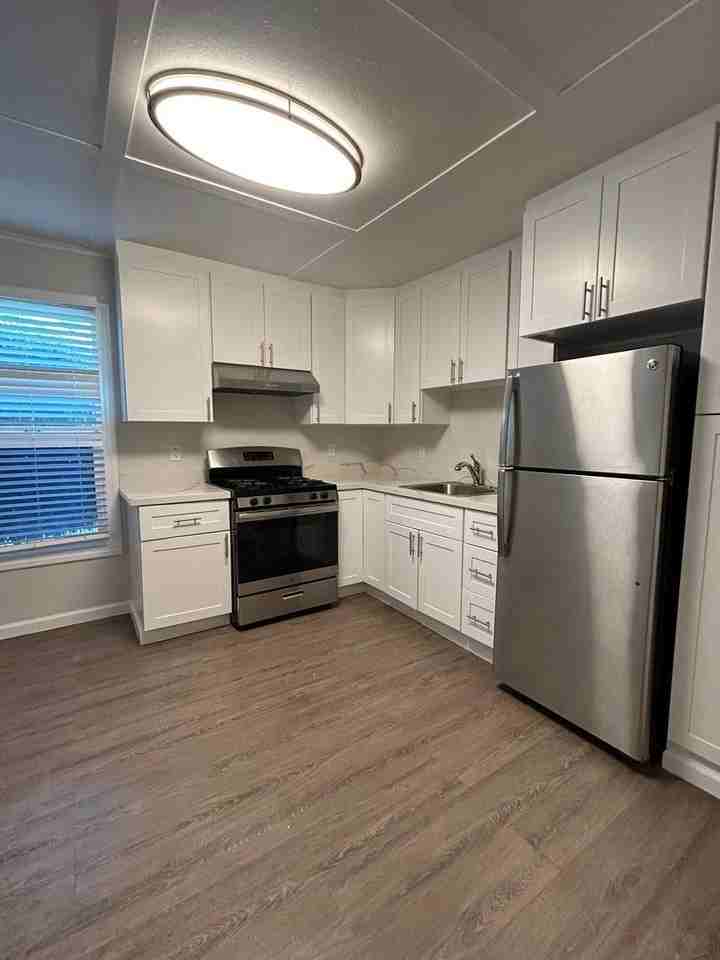 10 and 12 San Pablo Ave - Photo 5 of 28