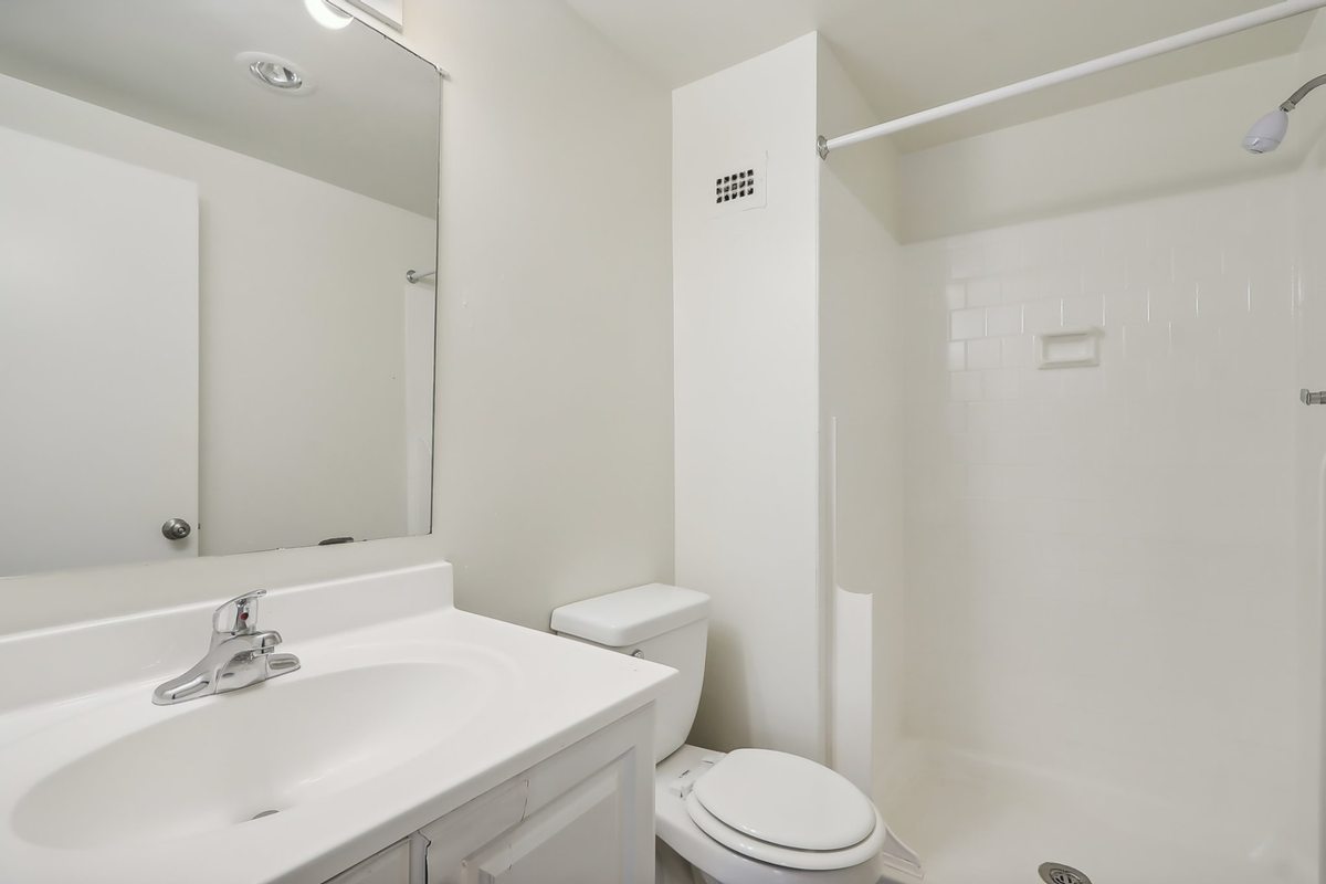 9401 Route 29 - Photo 5 of 50