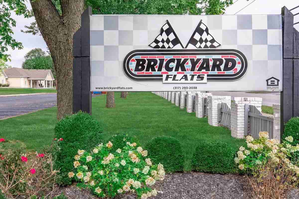 Hill Rise Dr - Photo 3 of 50