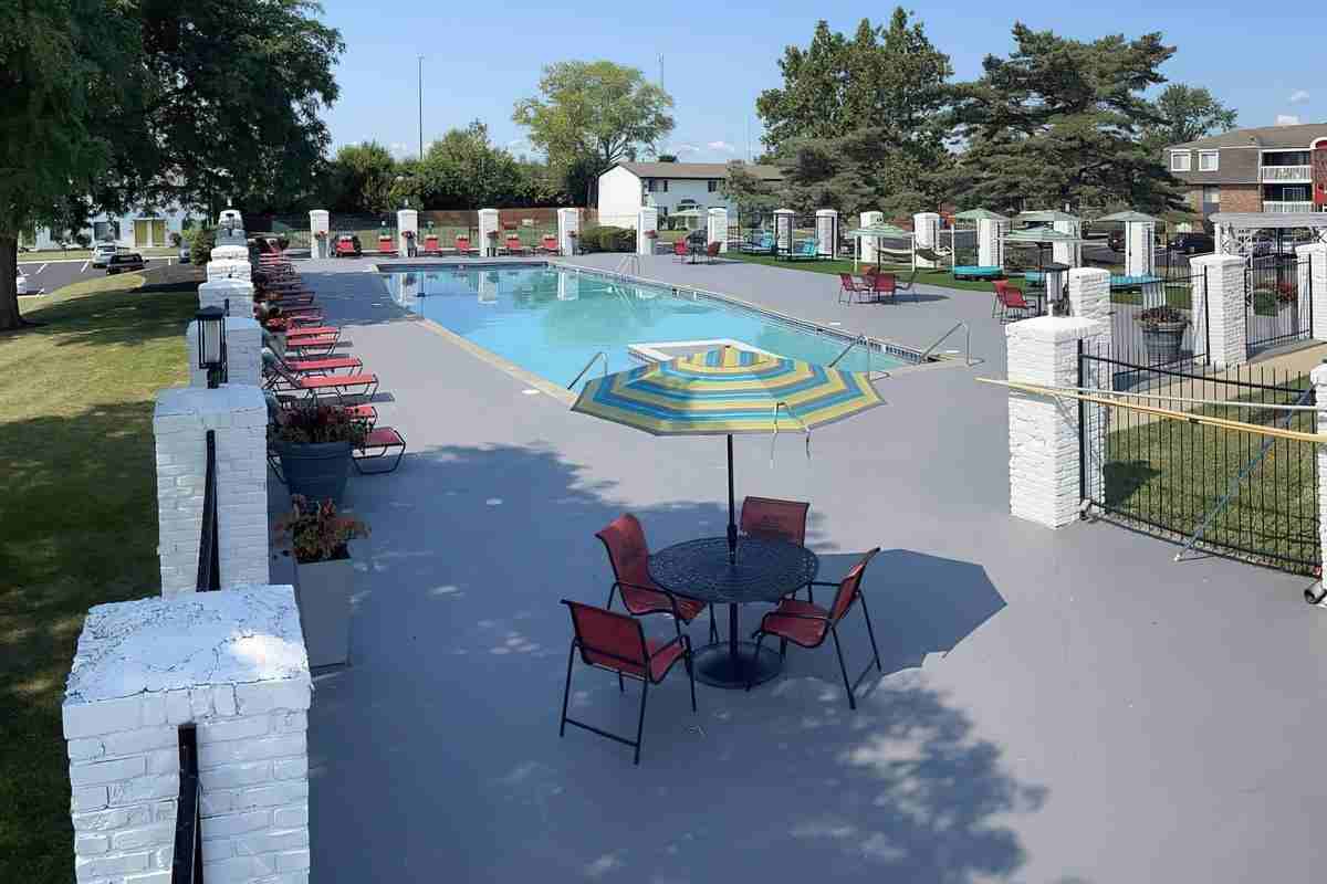 Hill Rise Dr - Photo 4 of 50