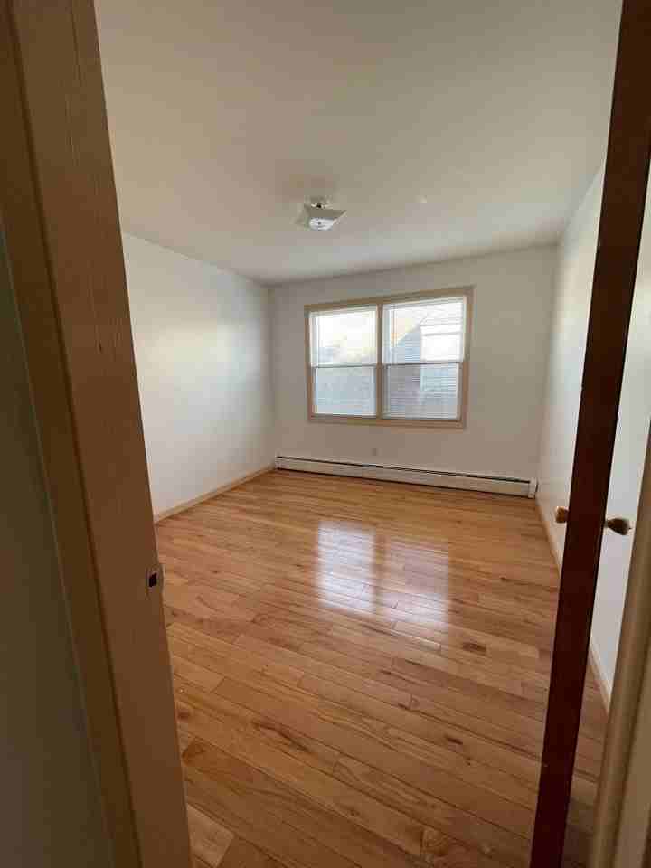 208 McAdoo Avenue #2 - Photo 3 of 7