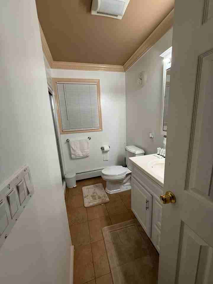 208 McAdoo Avenue #2 - Photo 5 of 7