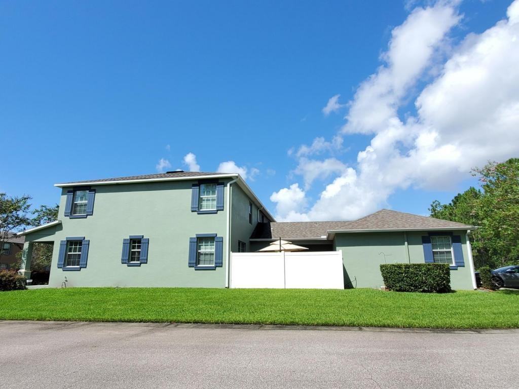 14731 Driftwater Dr - Photo 4 of 43