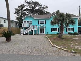 featured image of 303 3rd St