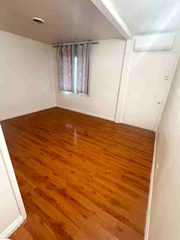 842 S Aspen St - Photo 2 of 12