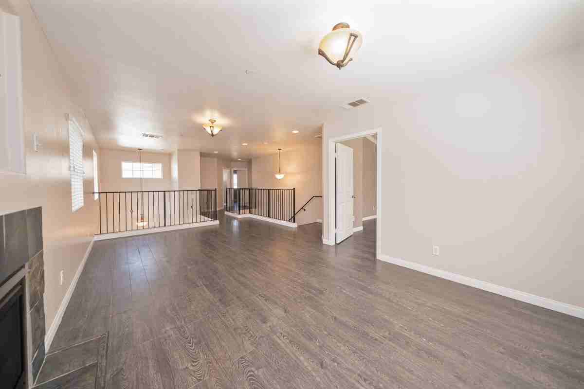 3072 Parkway Cir - Photo 5 of 48