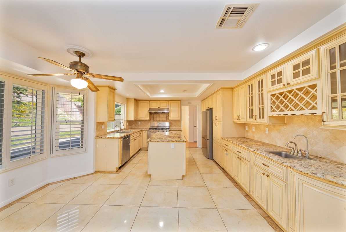 20615 Fuero Dr - Photo 6 of 46